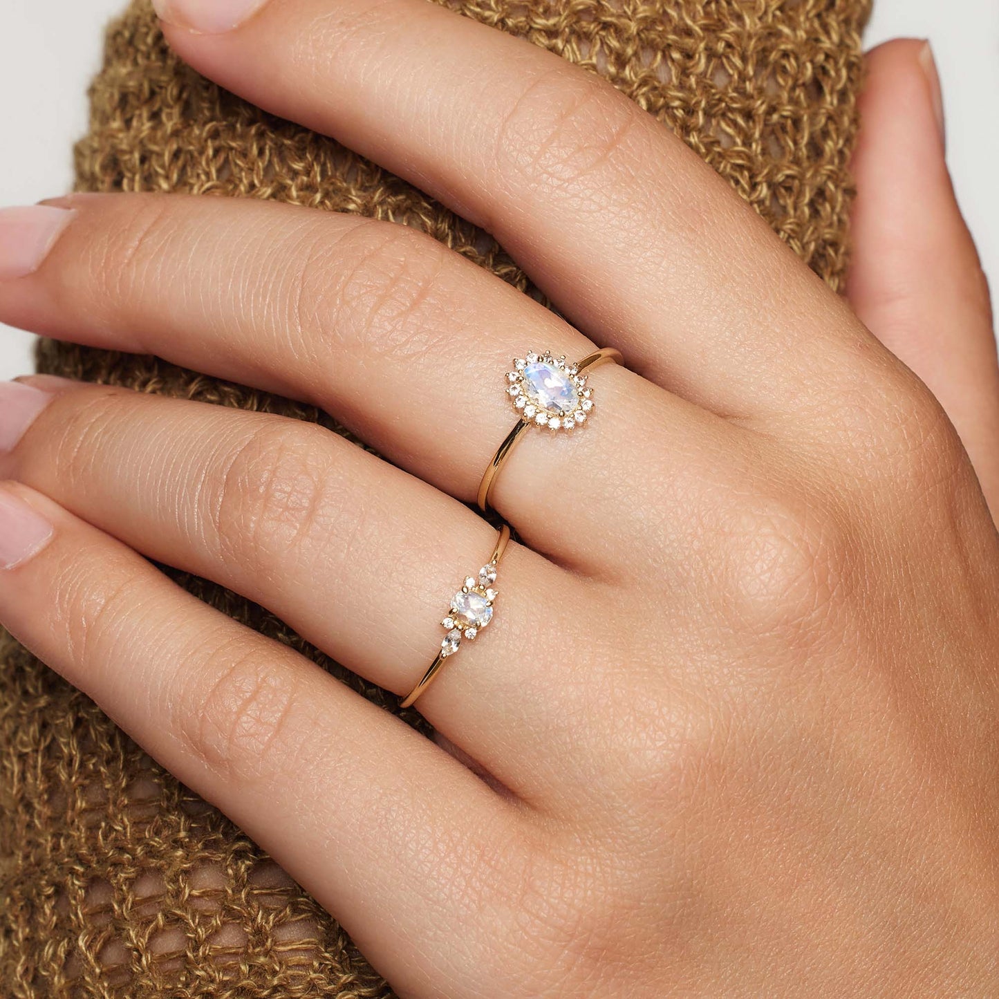 Vestiva | Månsten Muse ring i guld