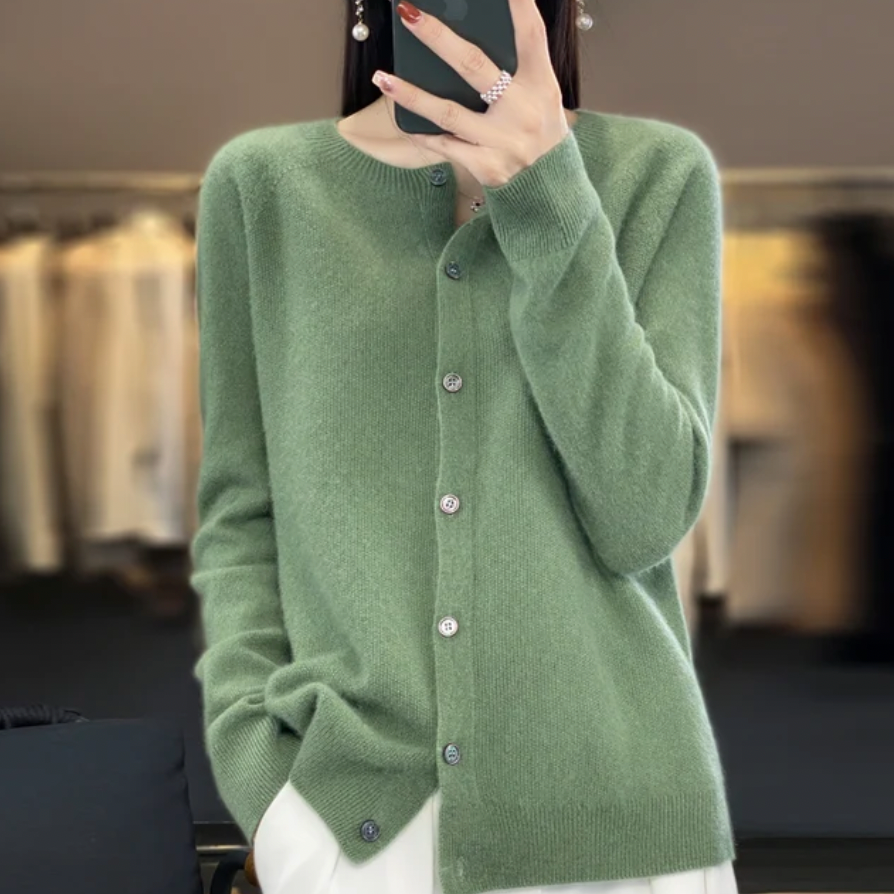Lisa | Mjuk, elegant kofta