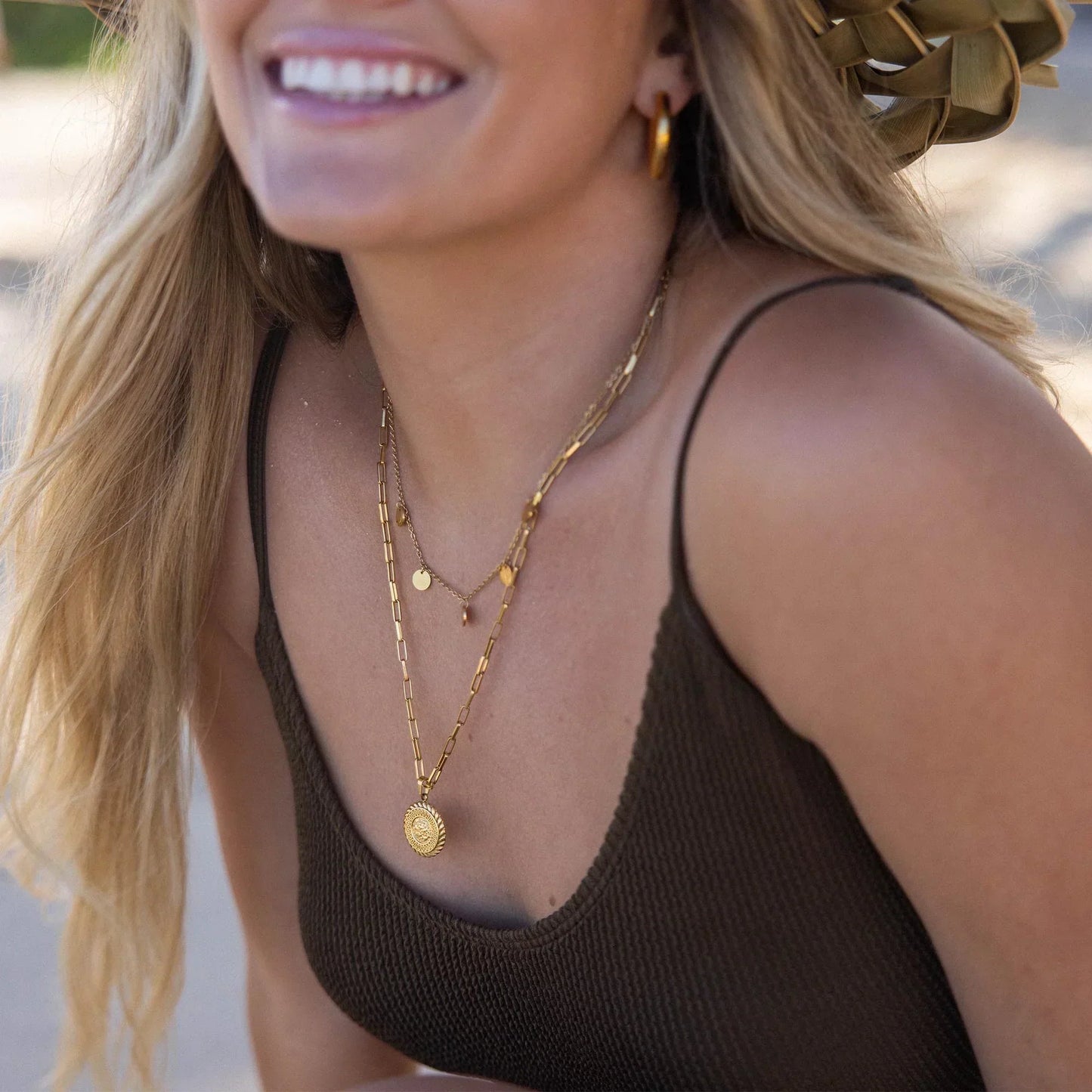 Vestiva | Funky Buddha-halsband i guld