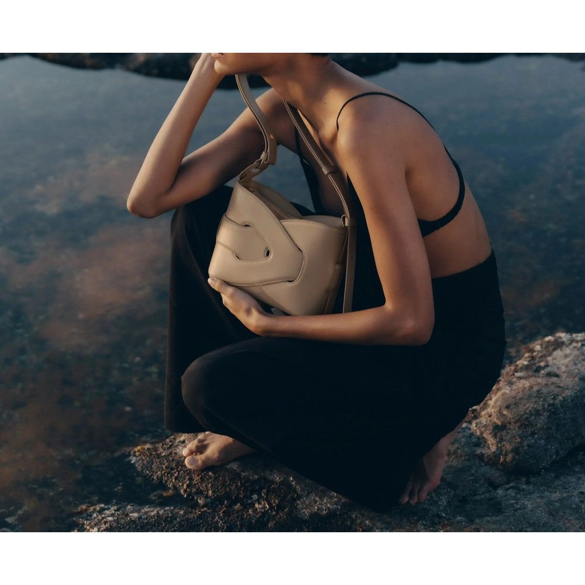 Vestiva | Vera