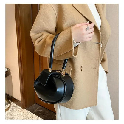 Vestiva | Valeria